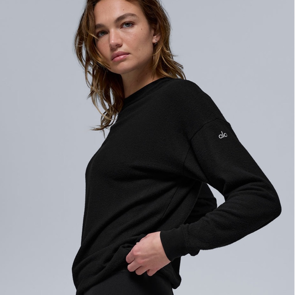 ALO Soho Pullover Top -  Black - XS - Picture 3 of 4